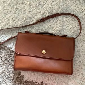 Vintage Coach Tan Leather Crossbody Handbag